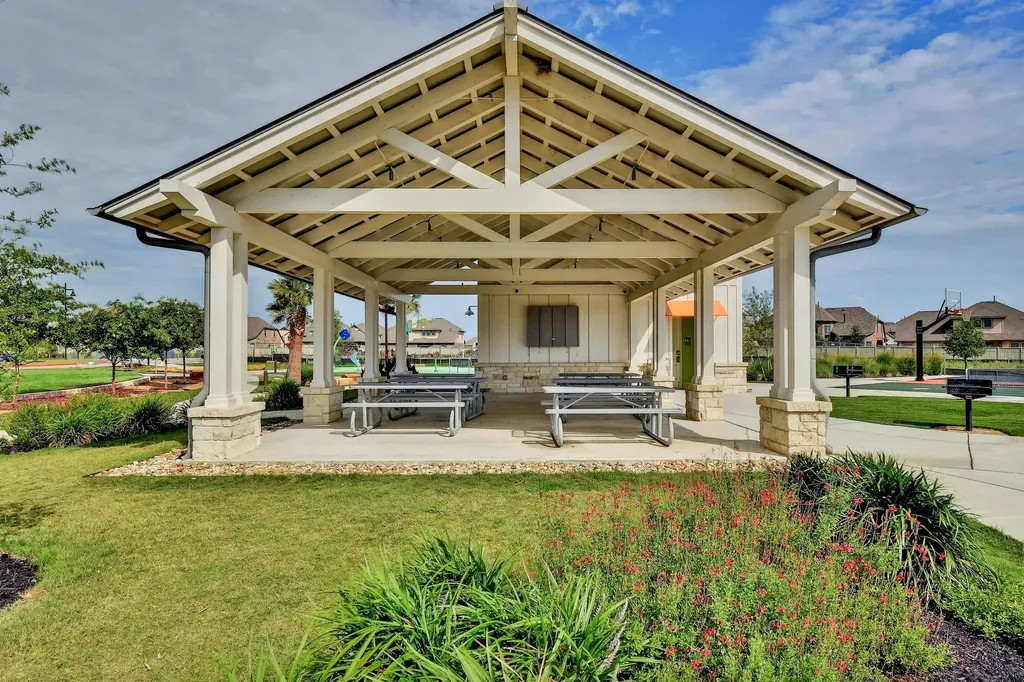 512 Monrovia Court Liberty Hill TX 78642