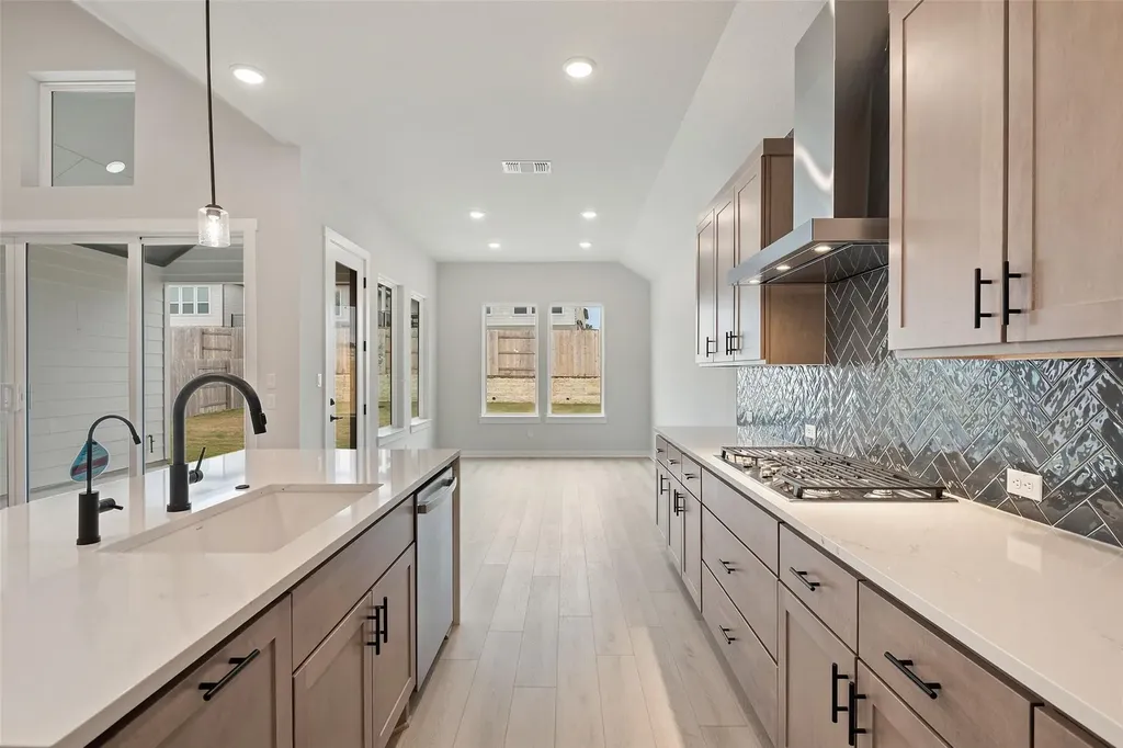 129 Old Woods Road Liberty Hill TX 78642
