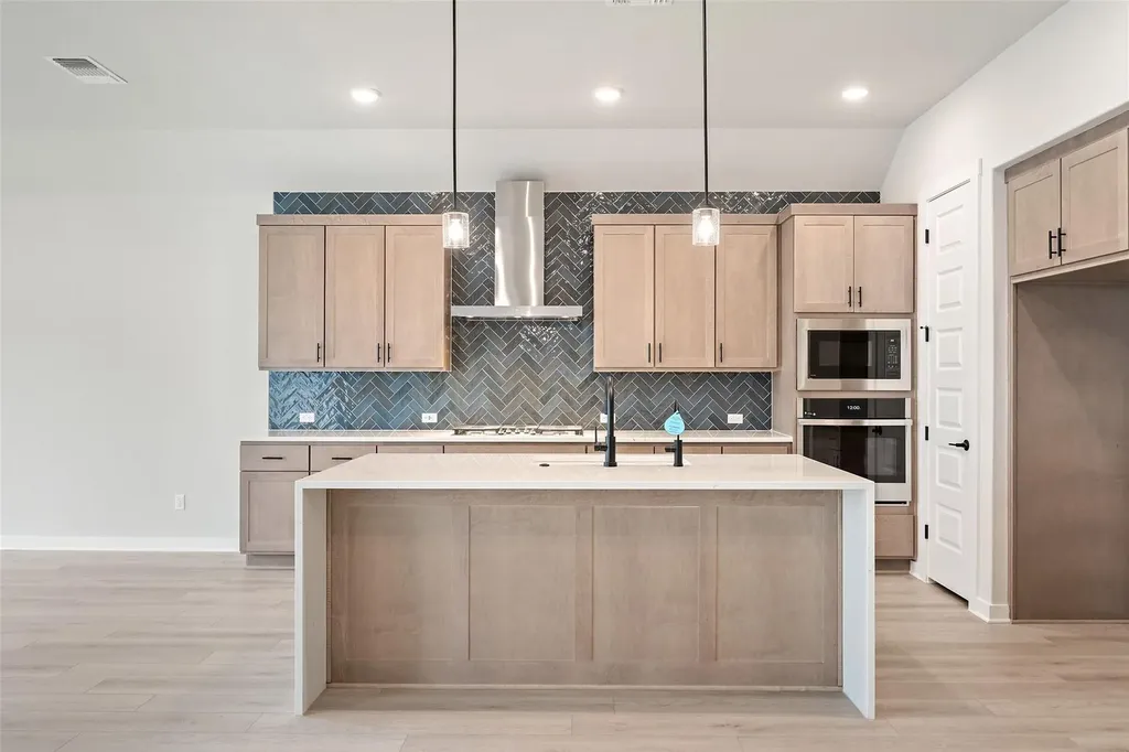 129 Old Woods Road Liberty Hill TX 78642