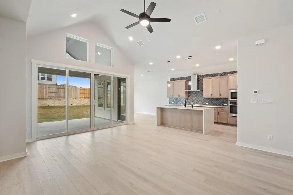129 Old Woods Road Liberty Hill TX 78642