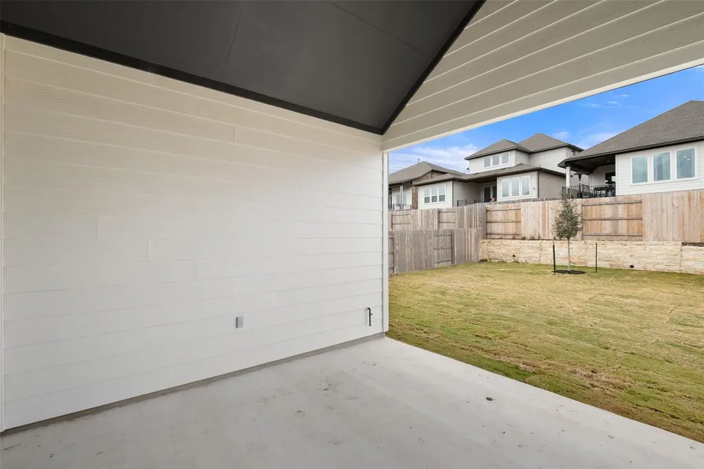 129 Old Woods Road Liberty Hill TX 78642