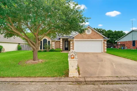 702 Woodson Drive Caldwell TX 77836