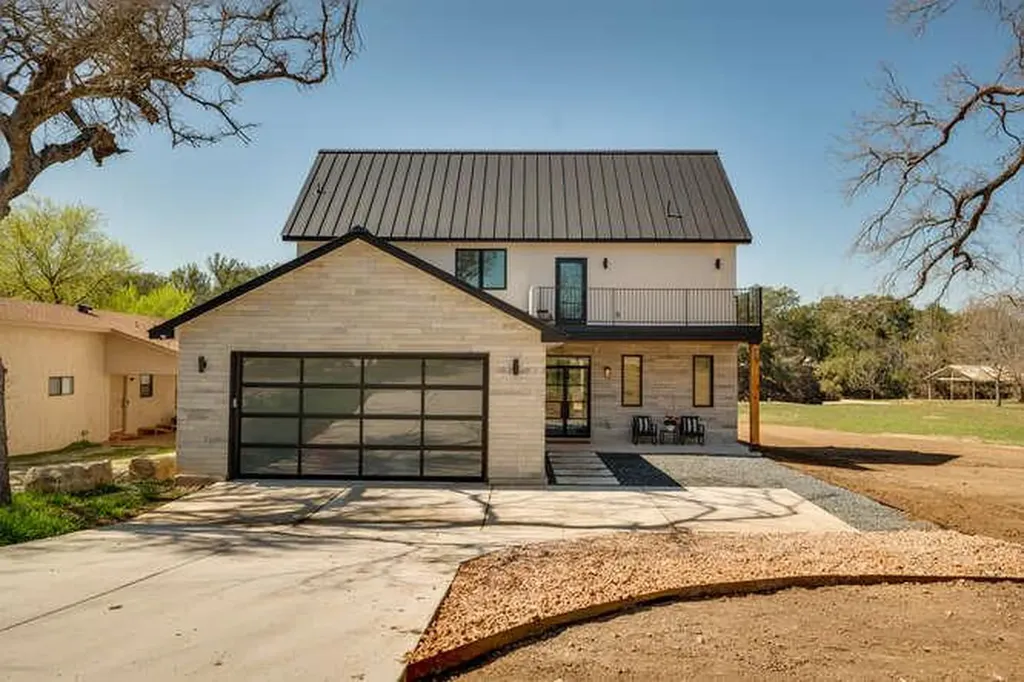 614 Pecan Creek Drive Horseshoe Bay TX 78657