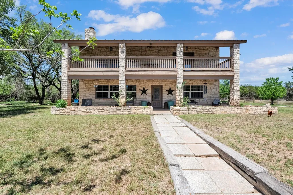 260 Flatrock Trail Marble Falls TX 78654