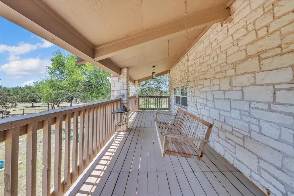 260 Flatrock Trail Marble Falls TX 78654