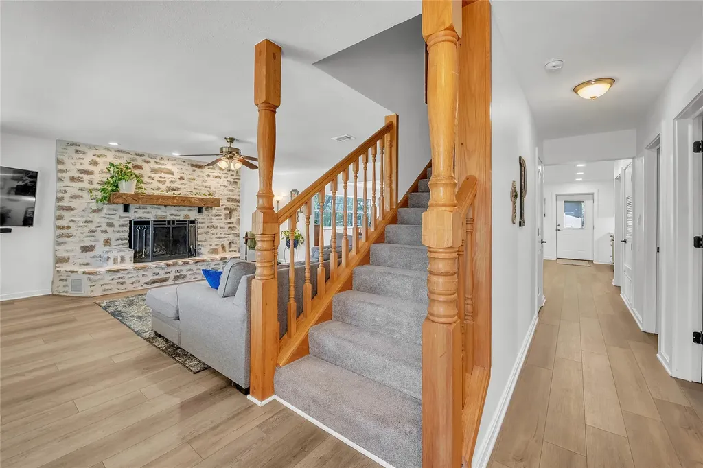 260 Flatrock Trail Marble Falls TX 78654
