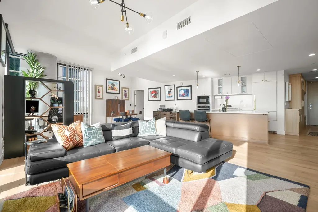 70 Rainey Street Austin TX 78701