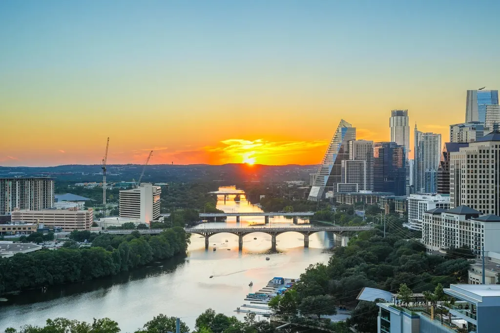 70 Rainey Street Austin TX 78701