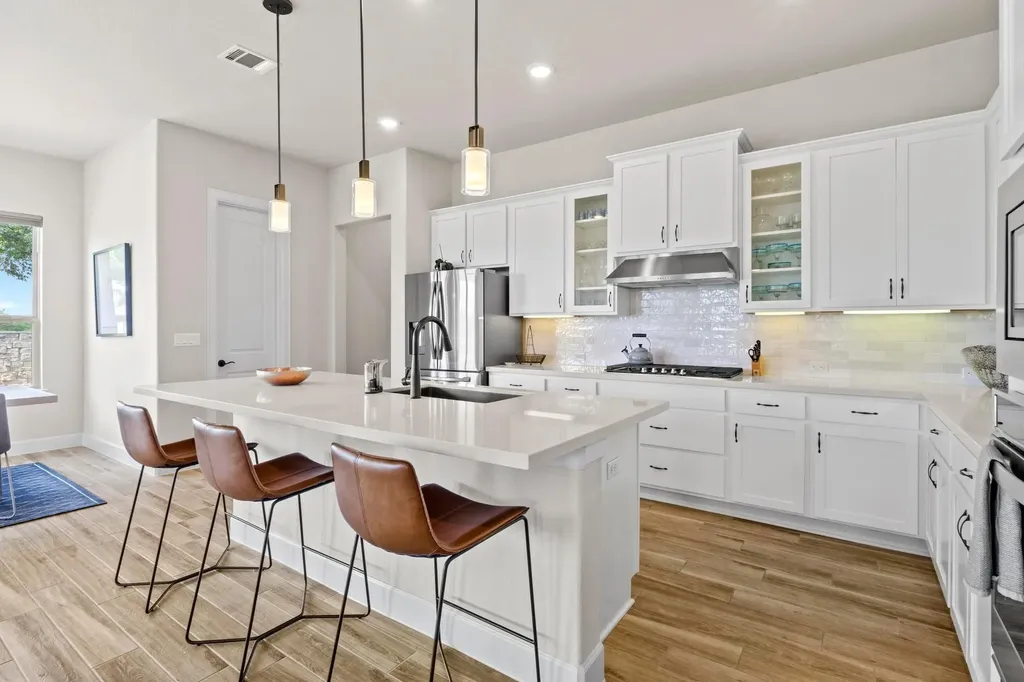 2609 Antalya Loop Leander TX 78641
