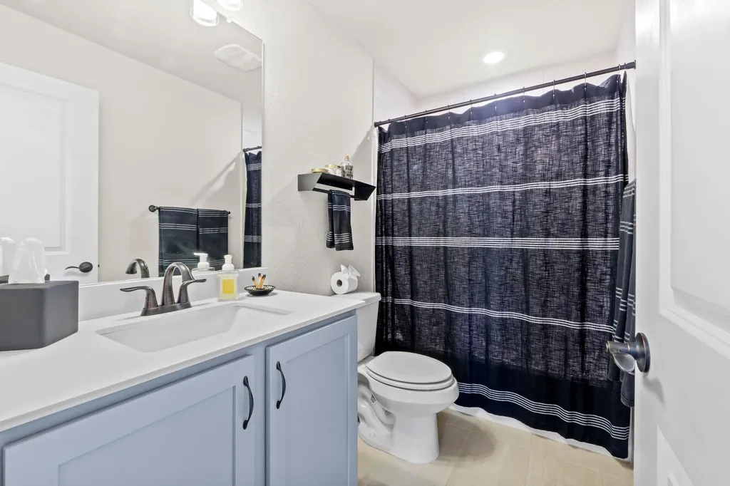 2609 Antalya Loop Leander TX 78641