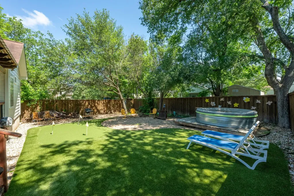 302 Ben Howell Drive Austin TX 78704
