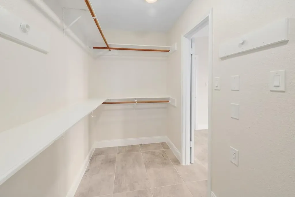 4605 Beechwood Hollow Austin TX 78731