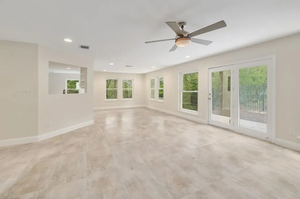 4605 Beechwood Hollow Austin TX 78731
