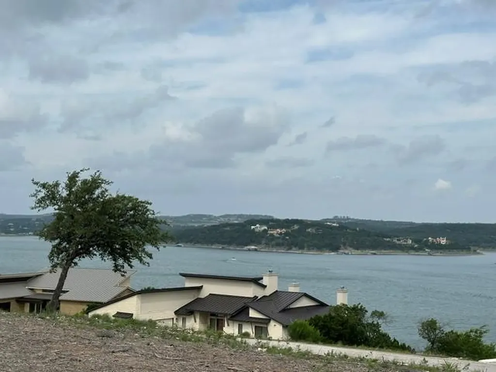 19101 Silver Maple Drive Lago Vista TX 78645