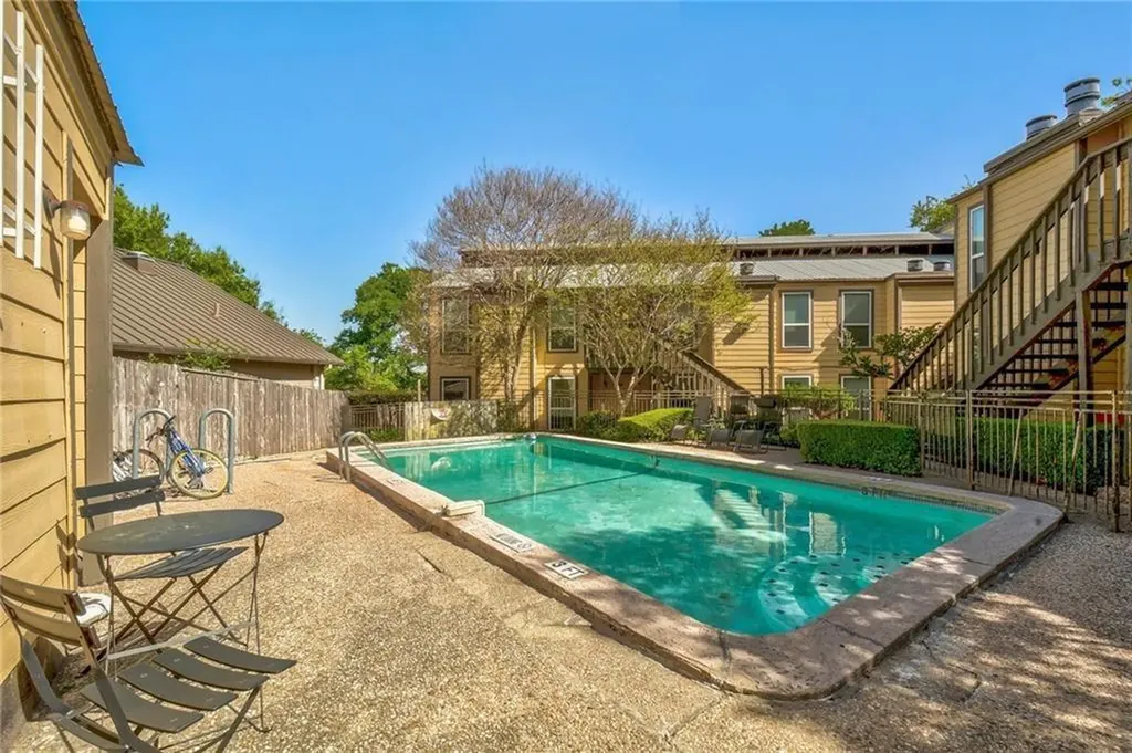1000 W 26th Street Austin TX 78705