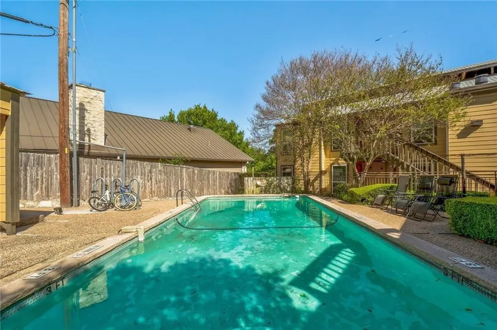 1000 W 26th Street Austin TX 78705