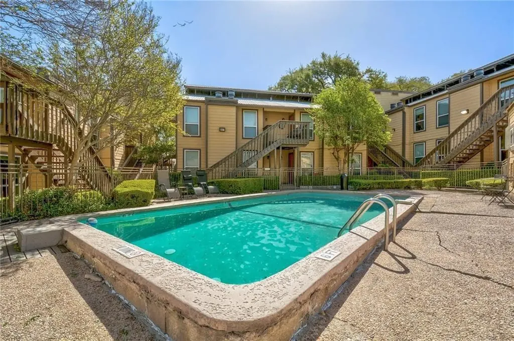 1000 W 26th Street Austin TX 78705