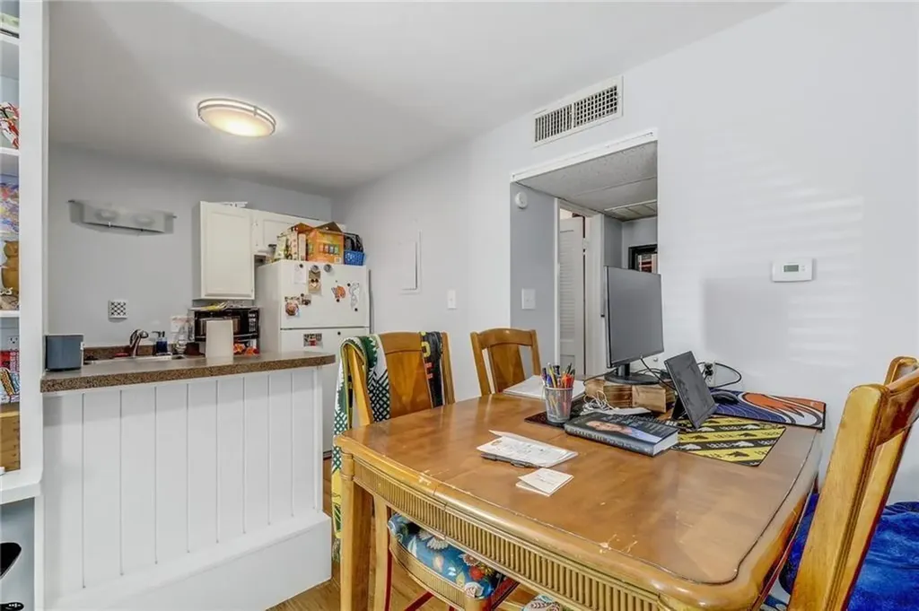 1000 W 26th Street Austin TX 78705