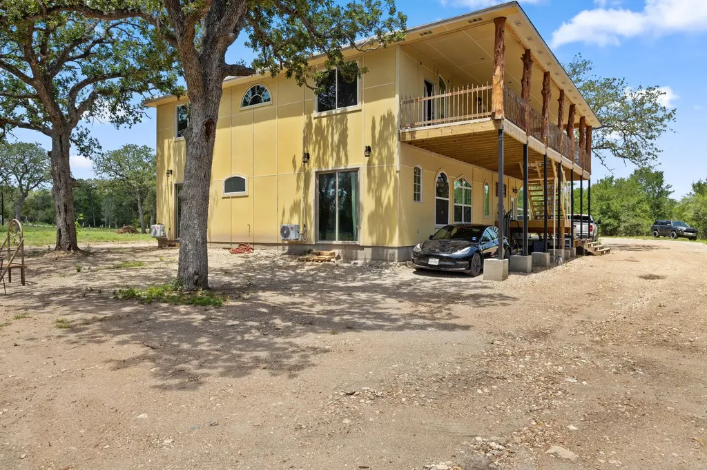 21000 Trappers Trail Manor TX 78653