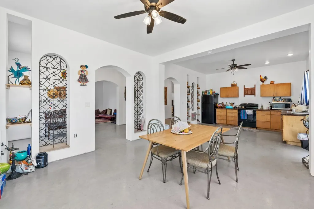 21000 Trappers Trail Manor TX 78653