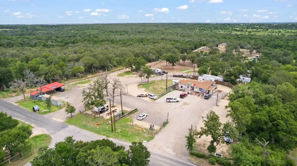 21000 Trappers Trail Manor TX 78653