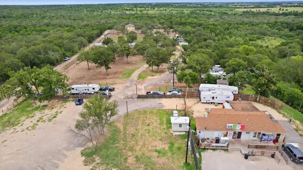 21000 Trappers Trail Manor TX 78653