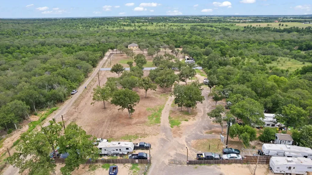 21000 Trappers Trail Manor TX 78653
