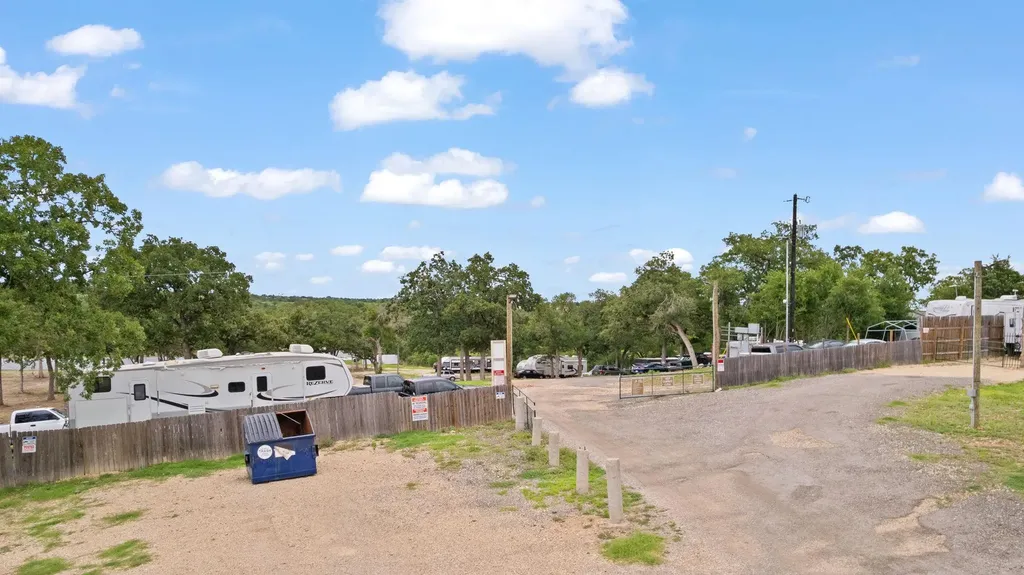 21000 Trappers Trail Manor TX 78653