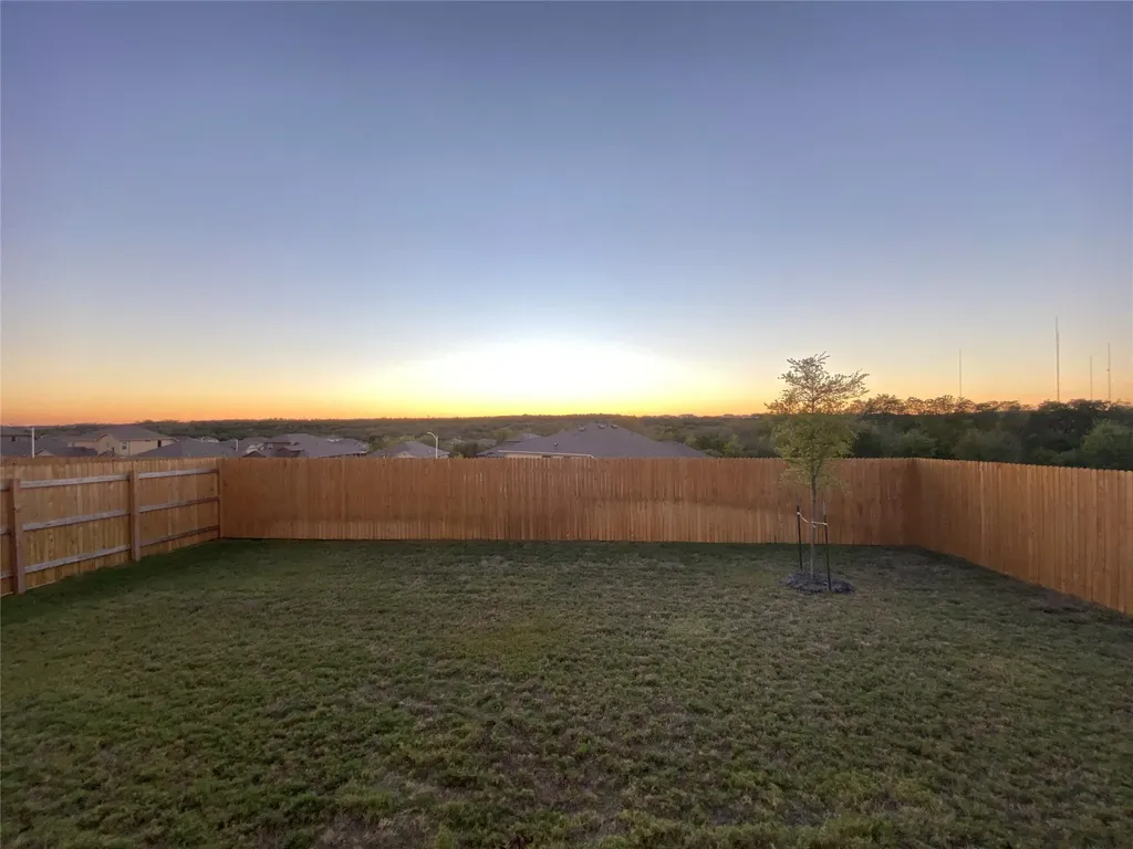 10916 Defender Trail Austin TX 78754