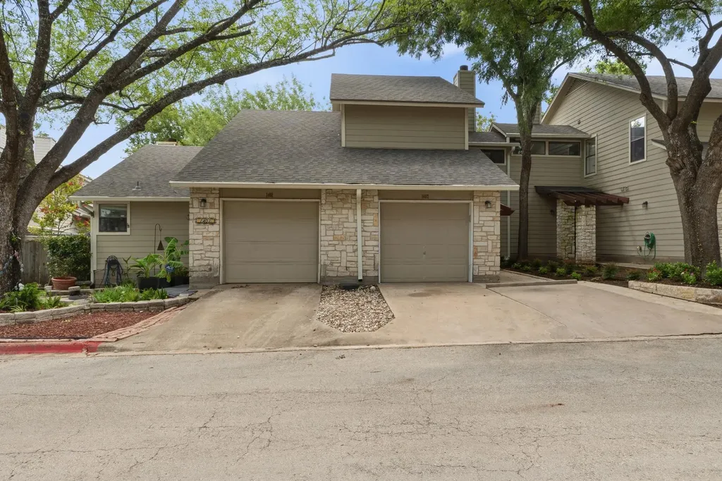 512 Eberhart Lane Austin TX 78745