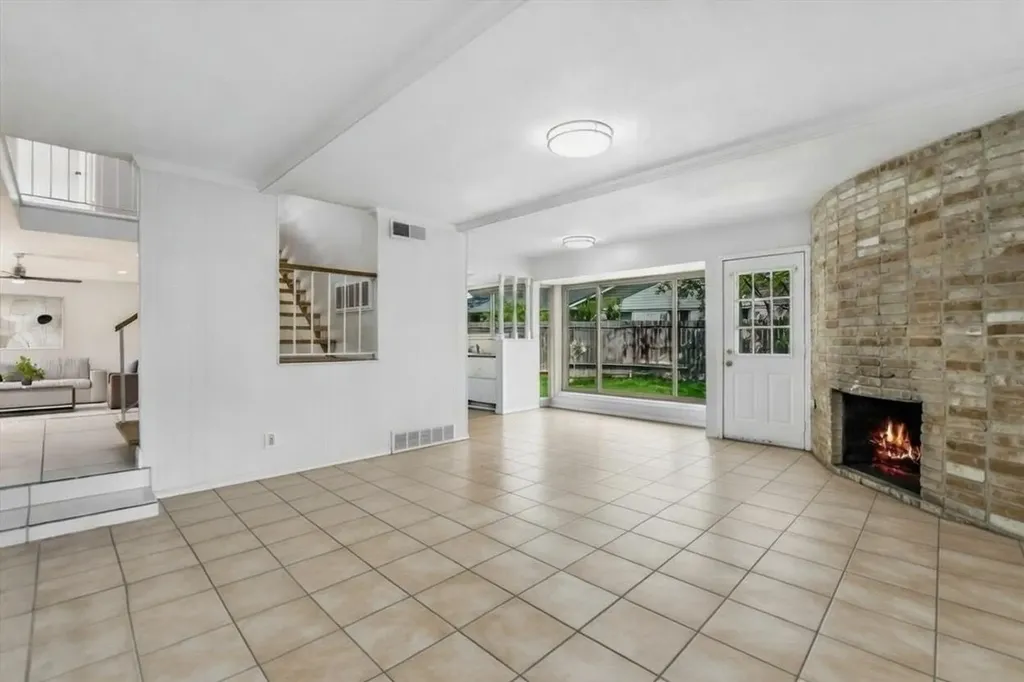 9010 Quail Creek Drive Austin TX 78758