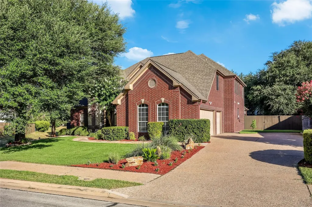 218 Champions Drive Georgetown TX 78628