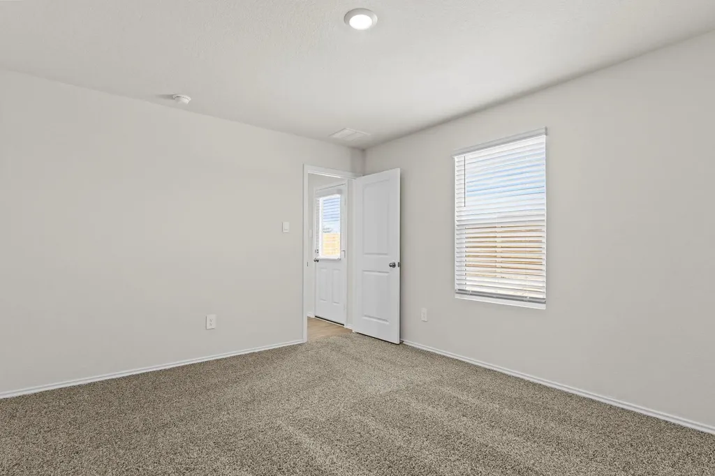 307 Wild Goose Drive Luling TX 78648