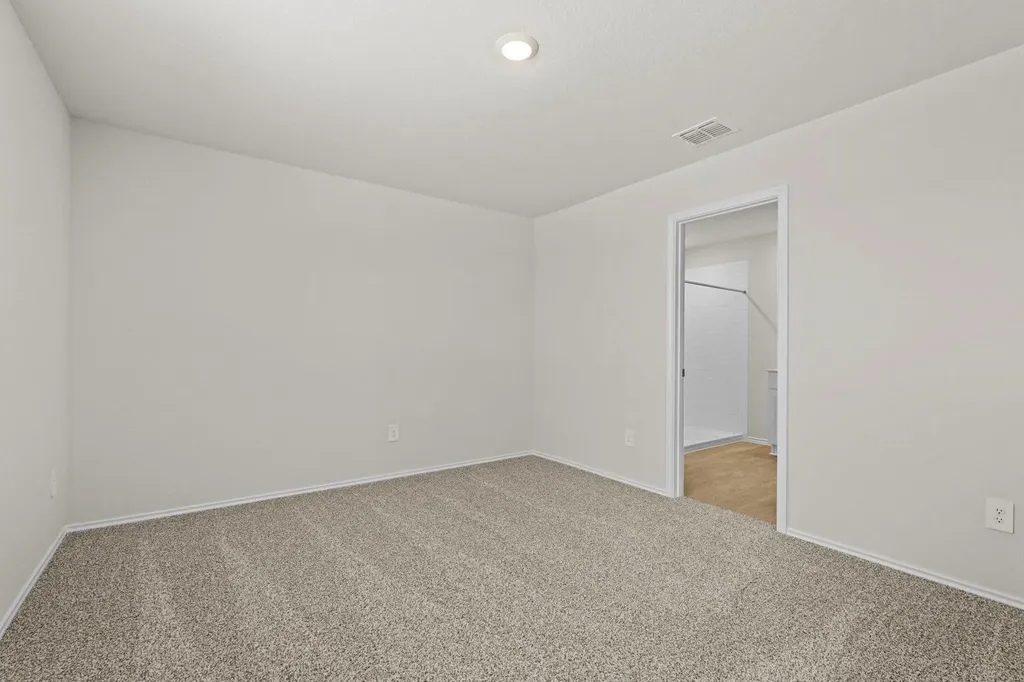 307 Wild Goose Drive Luling TX 78648