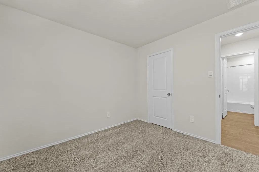 307 Wild Goose Drive Luling TX 78648