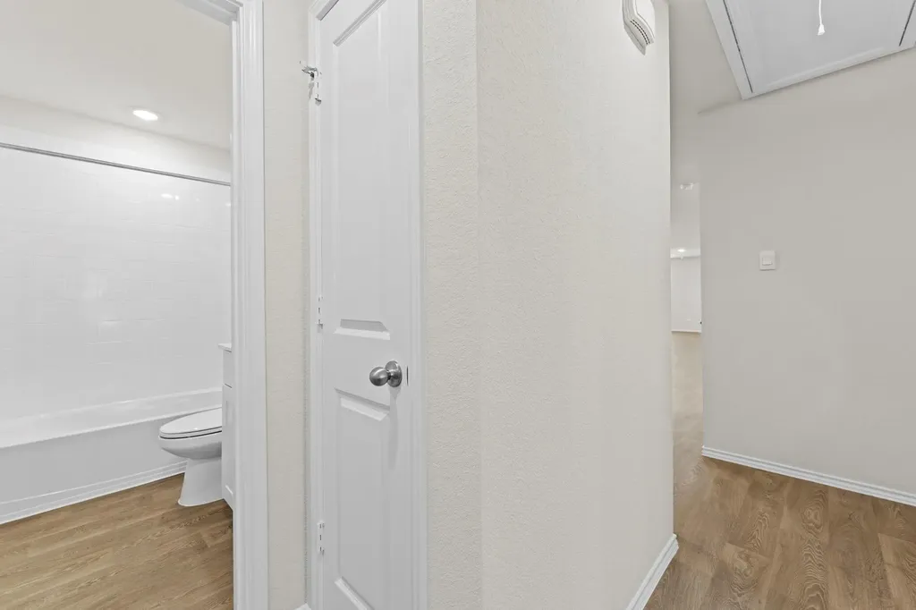 307 Wild Goose Drive Luling TX 78648