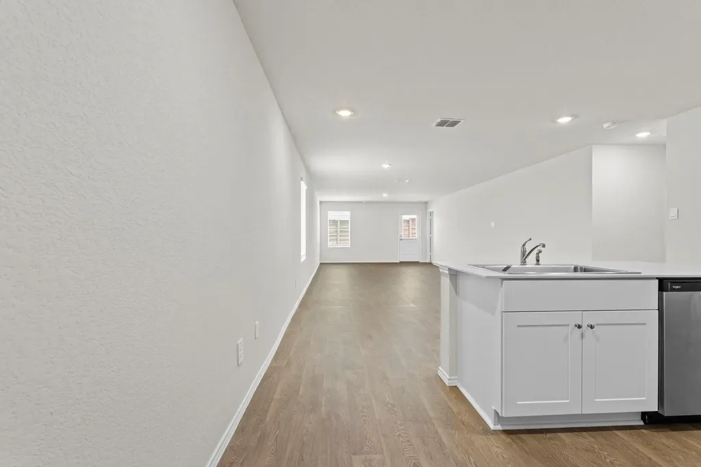 307 Wild Goose Drive Luling TX 78648