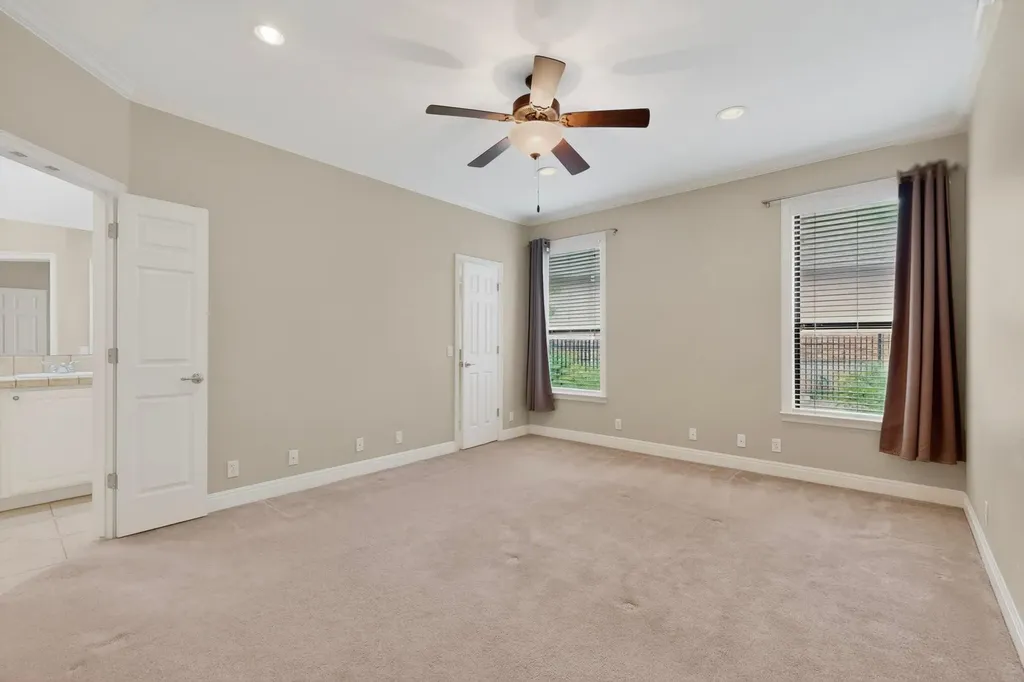 13933 Ashton Woods Circle Austin TX 78727