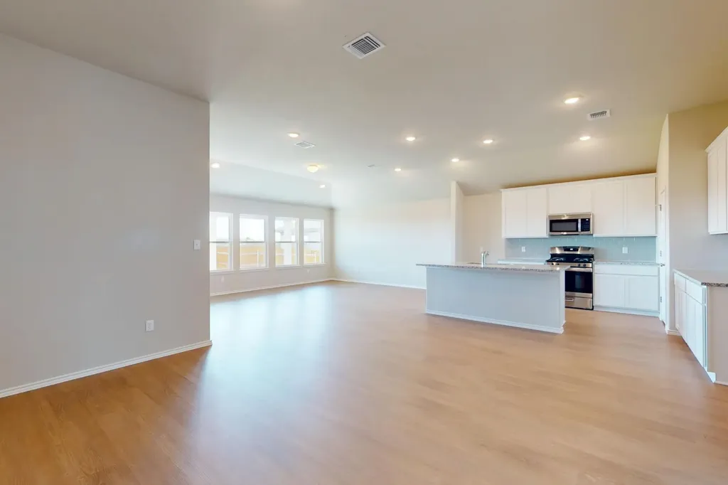 13701 Warnock Trail Manor TX 78653