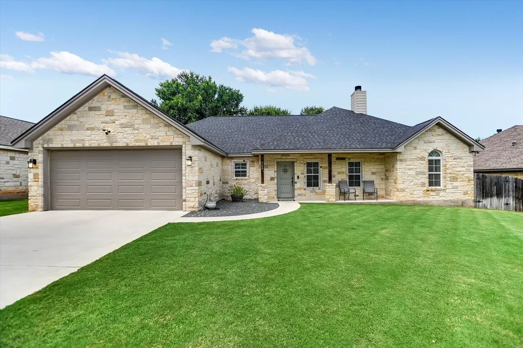 705 Woodland Park Drive Marble Falls TX 78654