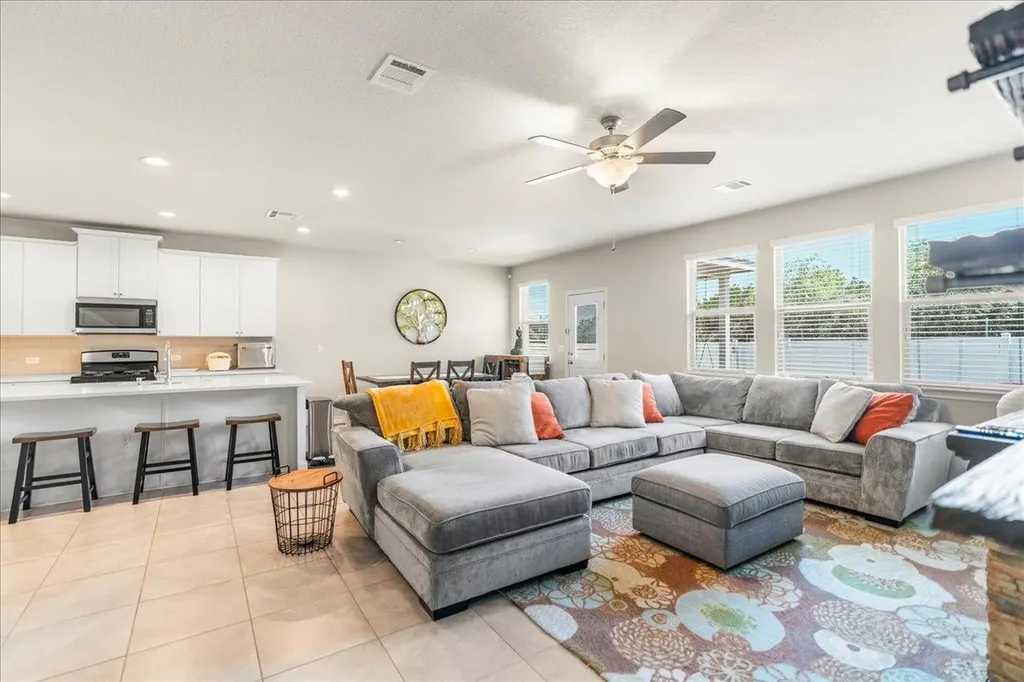 11600 River Plantation Drive Austin TX 78747