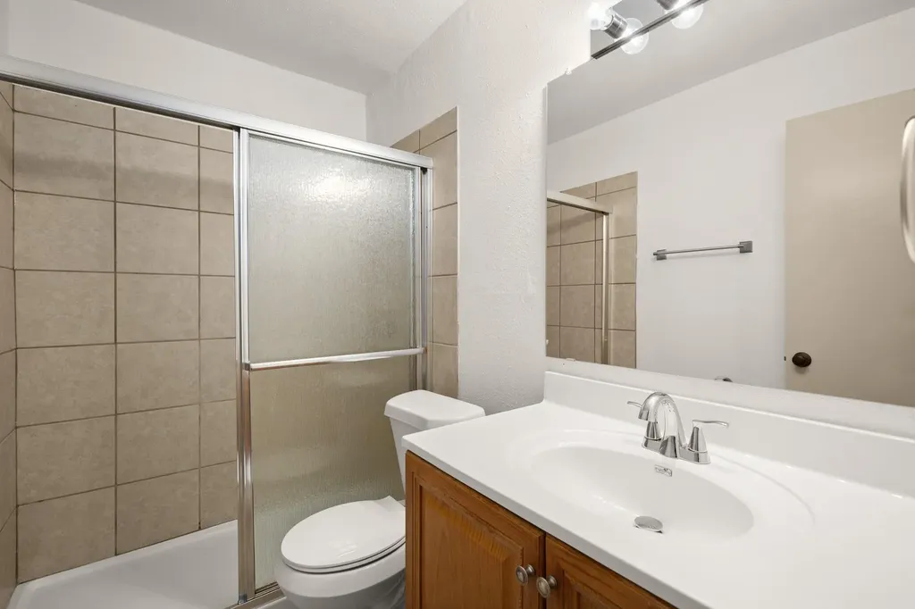 1010 W 23rd Street Austin TX 78705