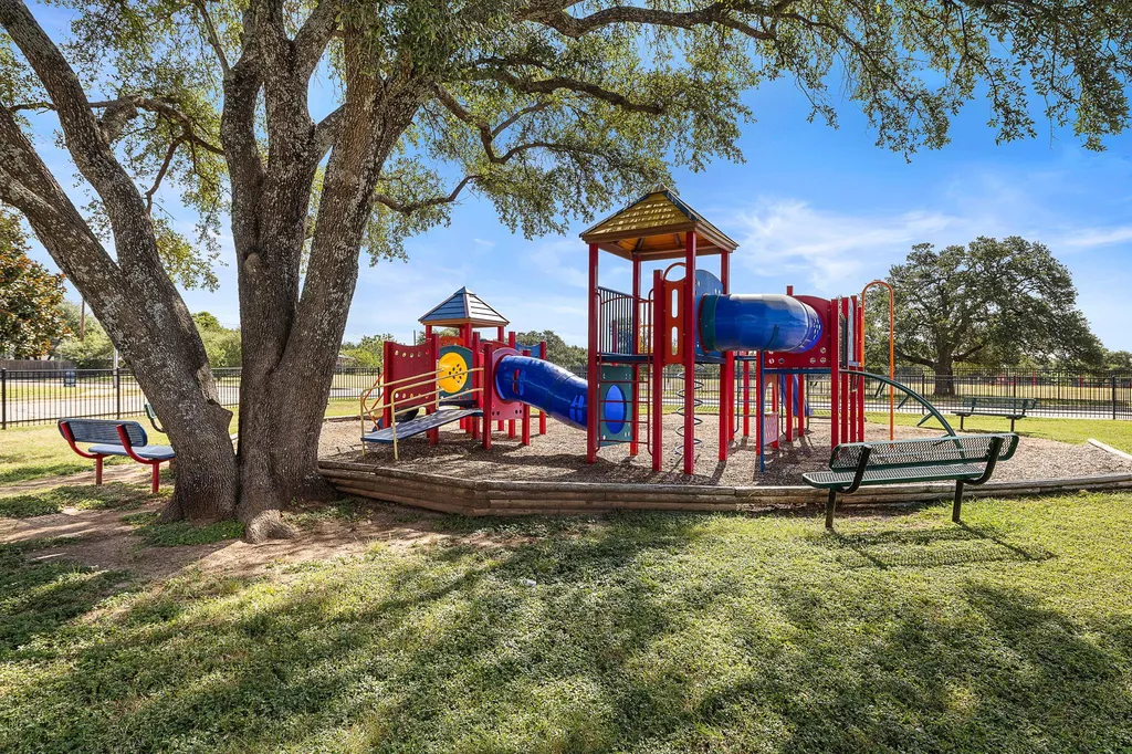 3817 Tailfeather Drive Round Rock TX 78681