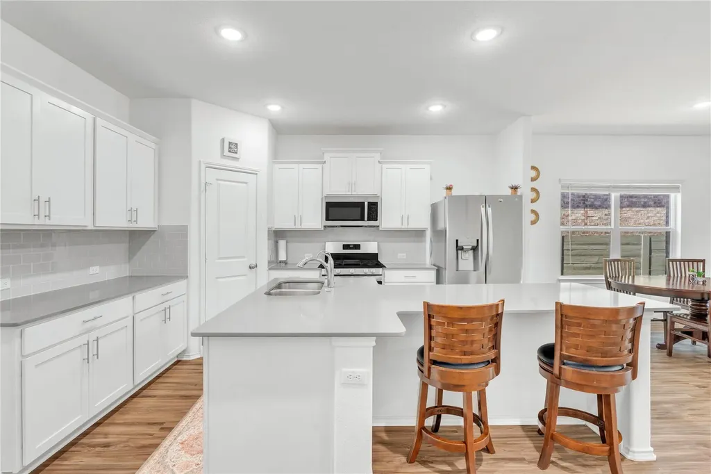 212 Flint Mountain Road Georgetown TX 78628