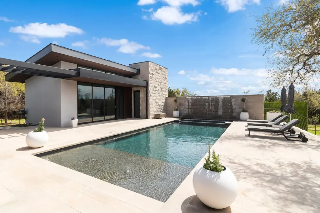 4001 Verano Drive Austin TX 78735