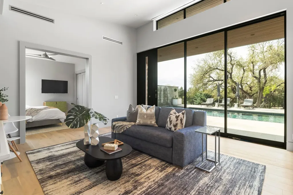 4001 Verano Drive Austin TX 78735