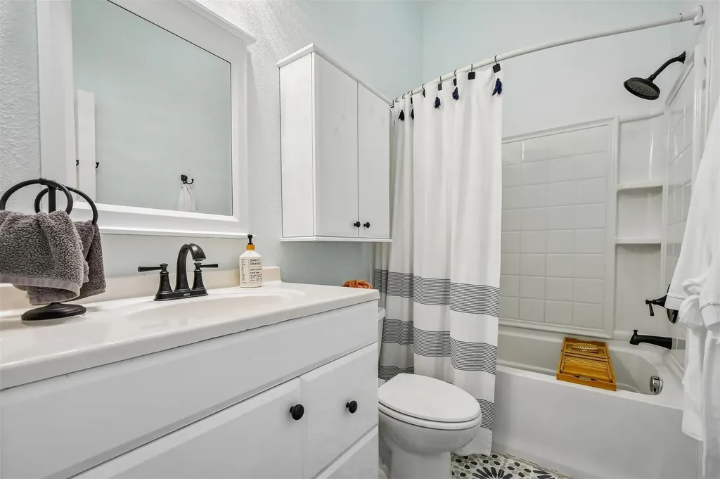 12606 Deer Falls Drive Austin TX 78729