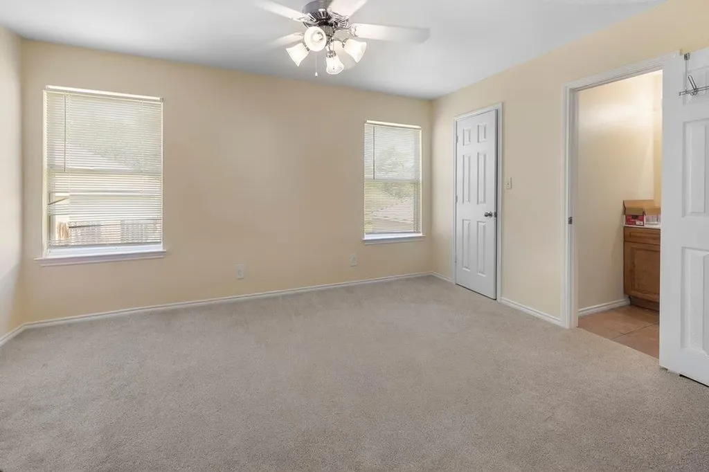 709 Claremont Parkway Marble Falls TX 78654