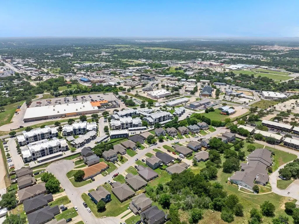 709 Claremont Parkway Marble Falls TX 78654