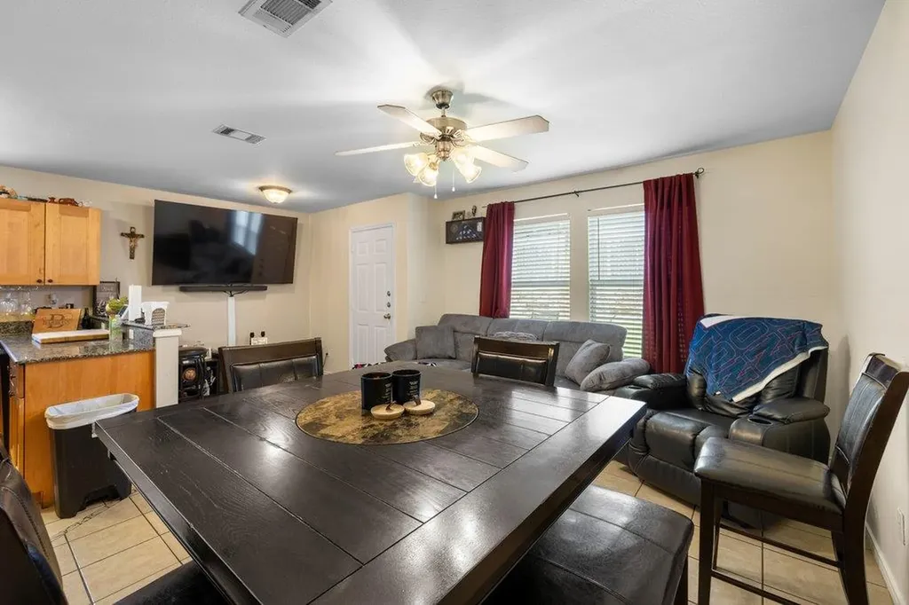 709 Claremont Parkway Marble Falls TX 78654